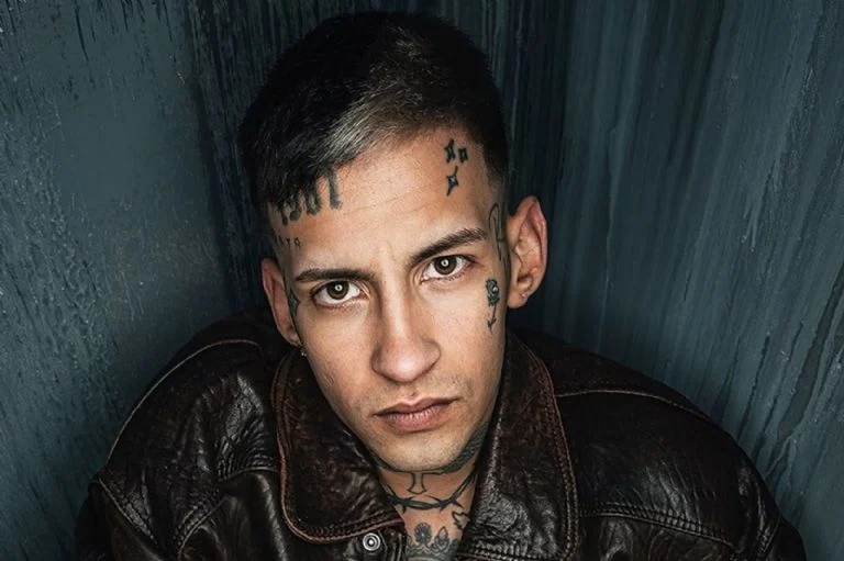 Elian Ángel Valenzuela, conocido artísticamente como L-Gante.