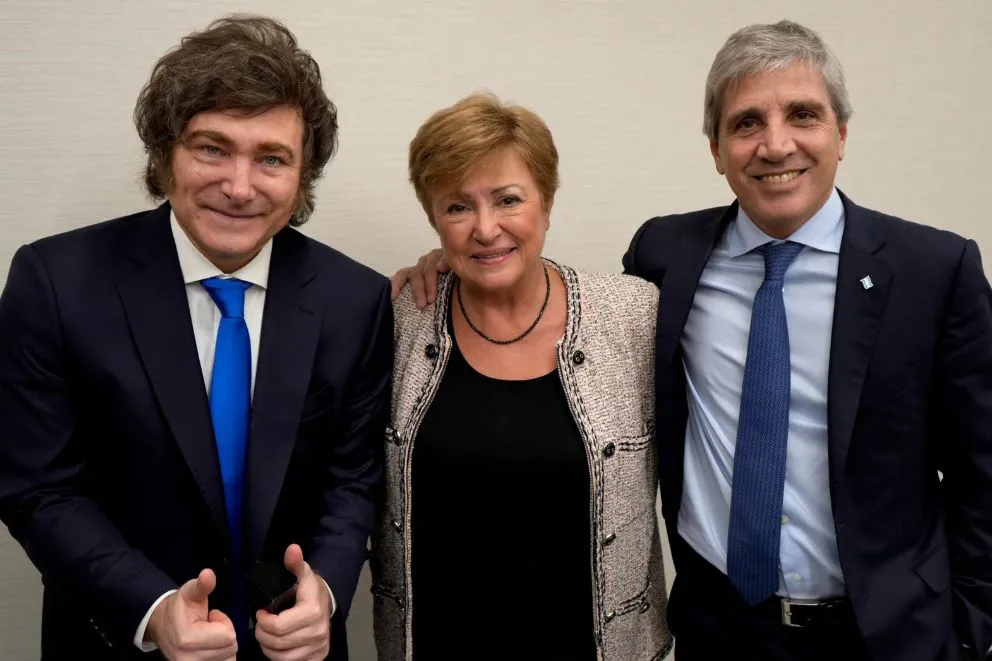 Javier Gerardo Milei, Kristalina Ivanova Gueorguíeva-Kinova y Luis Andrés Caputo.