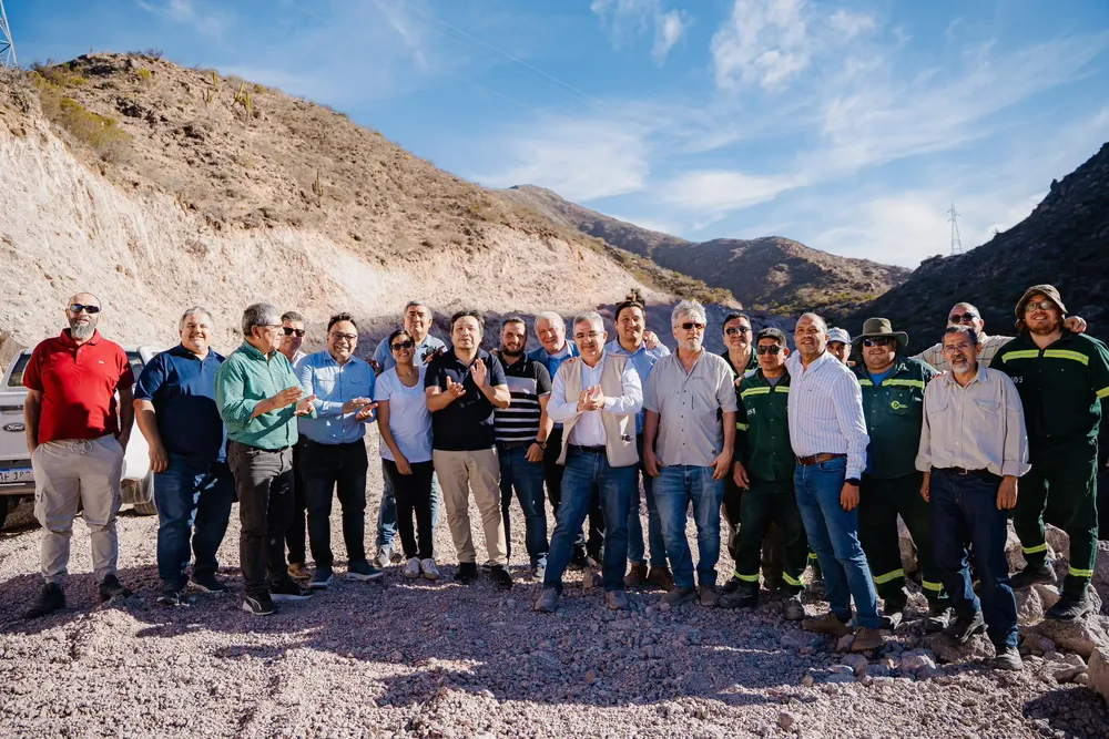 Gobernador e intendentes visitan obras en la Cuesta de Zapata.